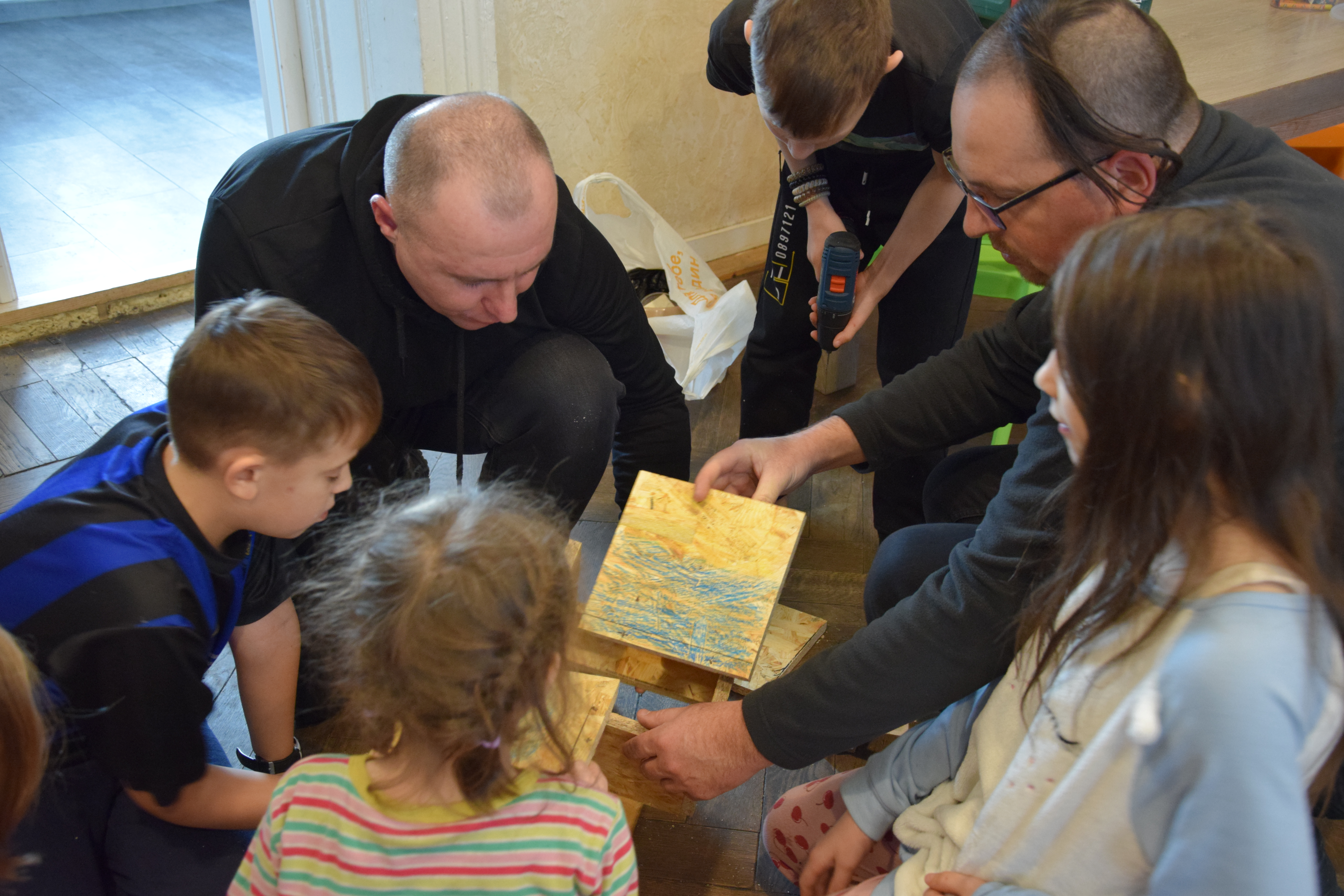 Warming Feathered Hearts: Teaching Children to Care for Birds in Winter